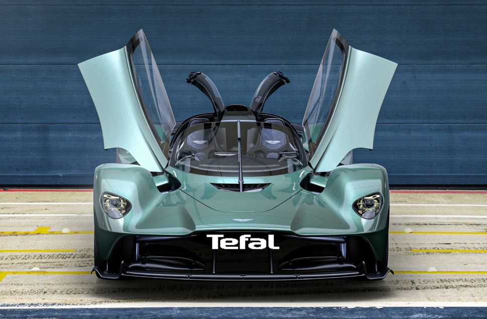 aston-martin-valkyrie-edit